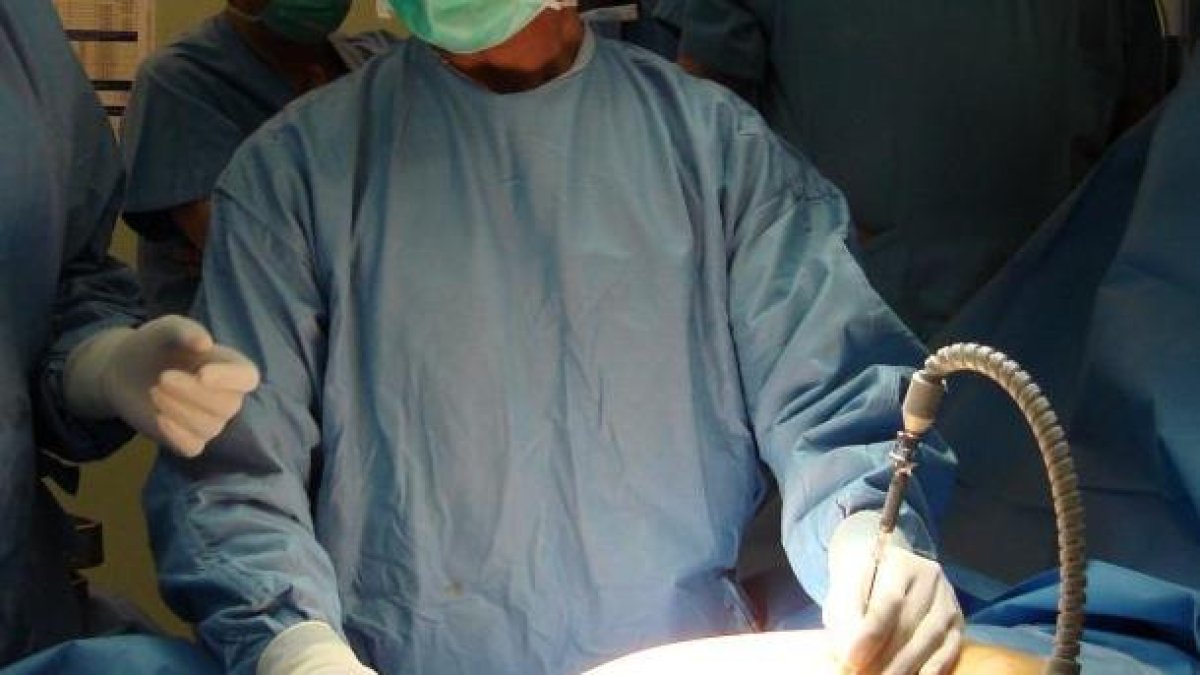 La asignatura de Anatomía Humana en Medicina requiere el uso de cadáveres para un aprendizaje lo más real posible.