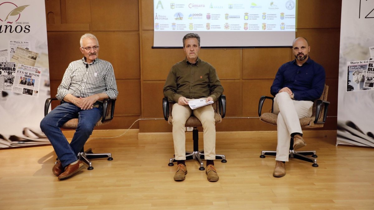 Urbano Seco, alcalde de Gordoncillo, Miguel Ángel Zamora, y Luis Alfonso COrdero, alcalde de Val de San Lorenzo.