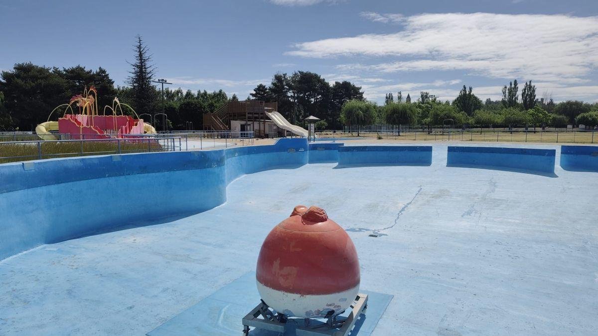 Estos días comenzará el proceso de llenado de las piscinas.