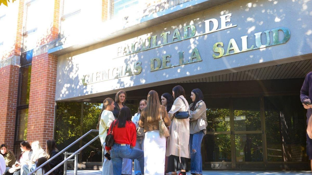 Los alumnos de Medicina en León estarán sus tres primeros cursos en la Facultad de Ciencias de la Salud.