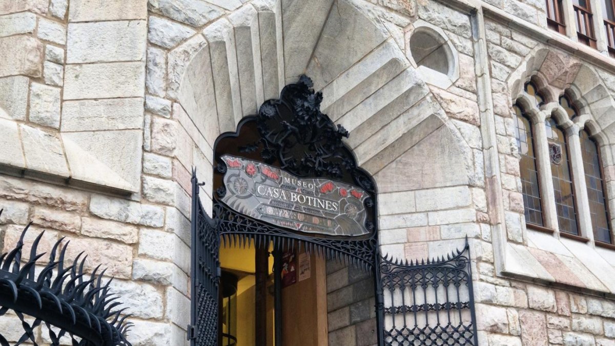 Centro Nacional de Fotografía y Fundos celebran el 6 de octubre en Botines la jornada 'Imágenes Custodiadas'