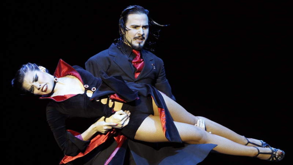 La pareja argentina Ezequiel López y Carla Espinoza en el Campeonato Mundial de Tango. LEO LA VALLE