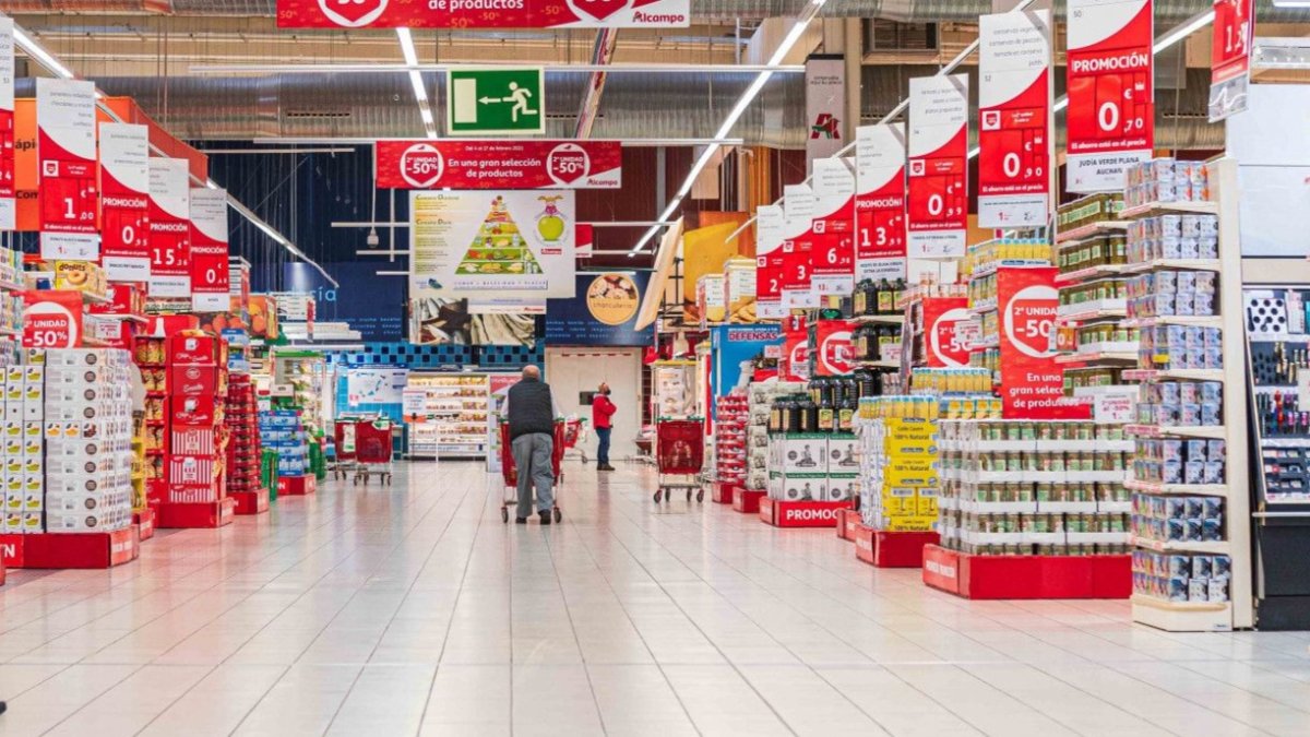 Alcampo desembarca en León. L. V.