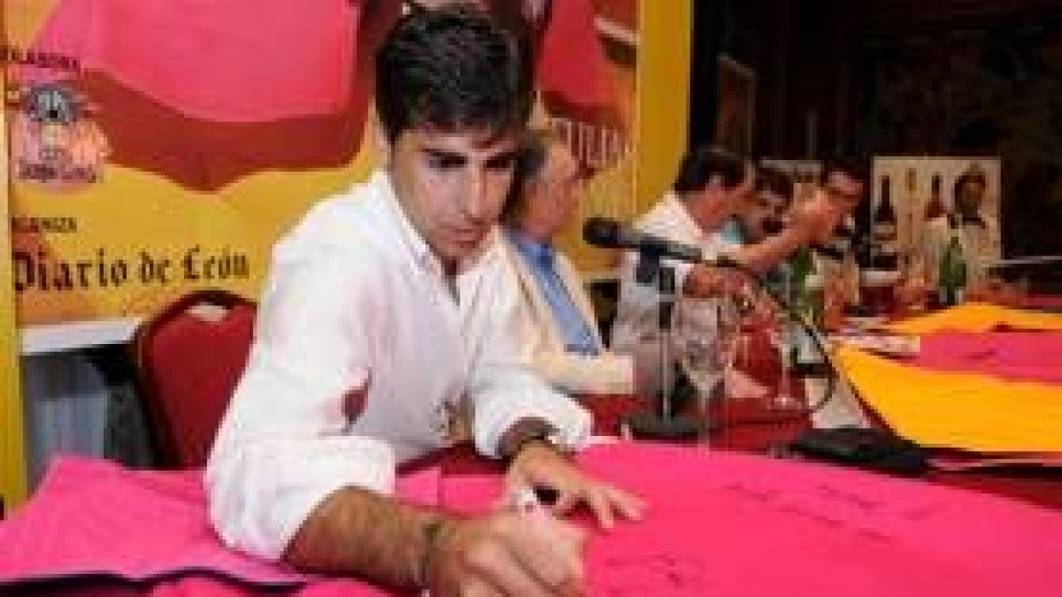 JAVIER