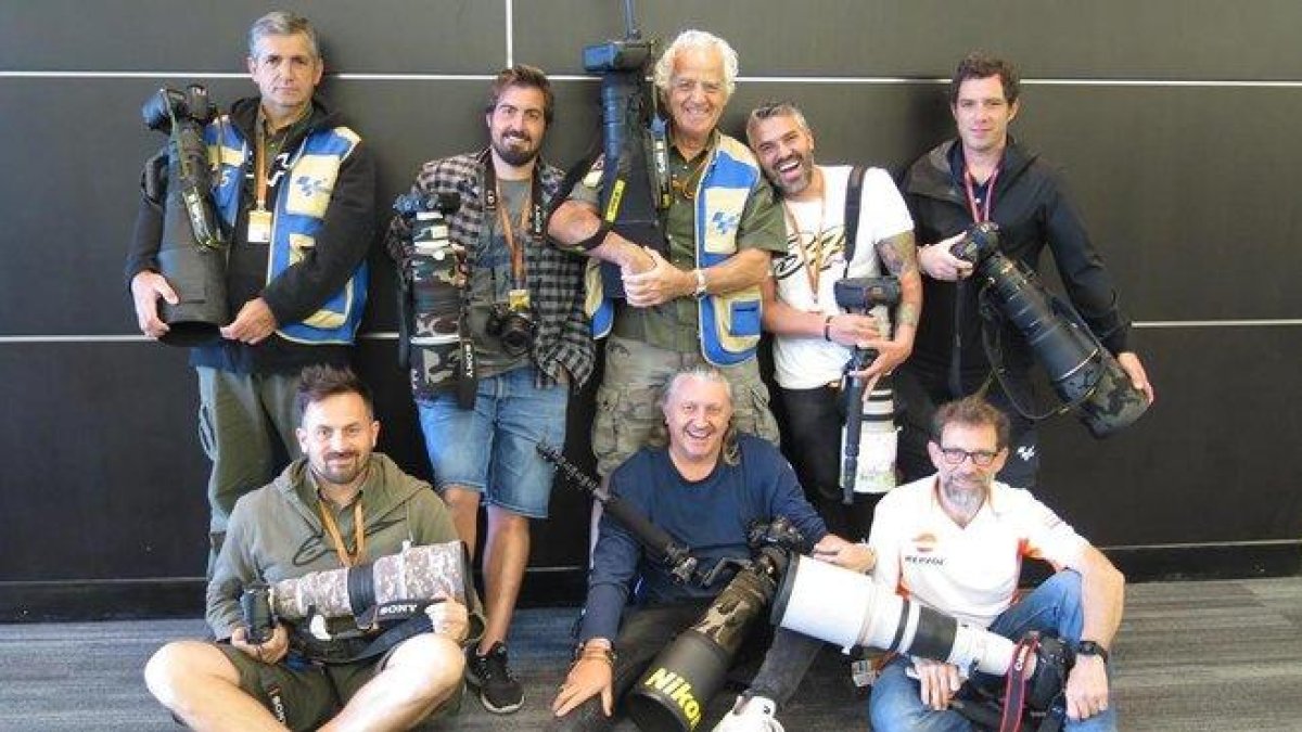 Tino Martino, Alejandro Ceresuela, Gigi Soldano, Jesús Robledo y Diego Sperani, de pie. Alex Farinelli, Mirco Lazzari y Jeime Olivares, sentados.