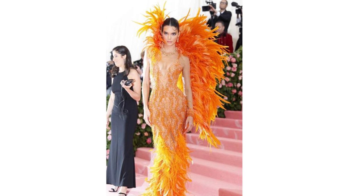 Kendall Jenner posa en la alfombra roja de la Gala Met de 2019 celebrada el pasado lunes en Nueva York.
