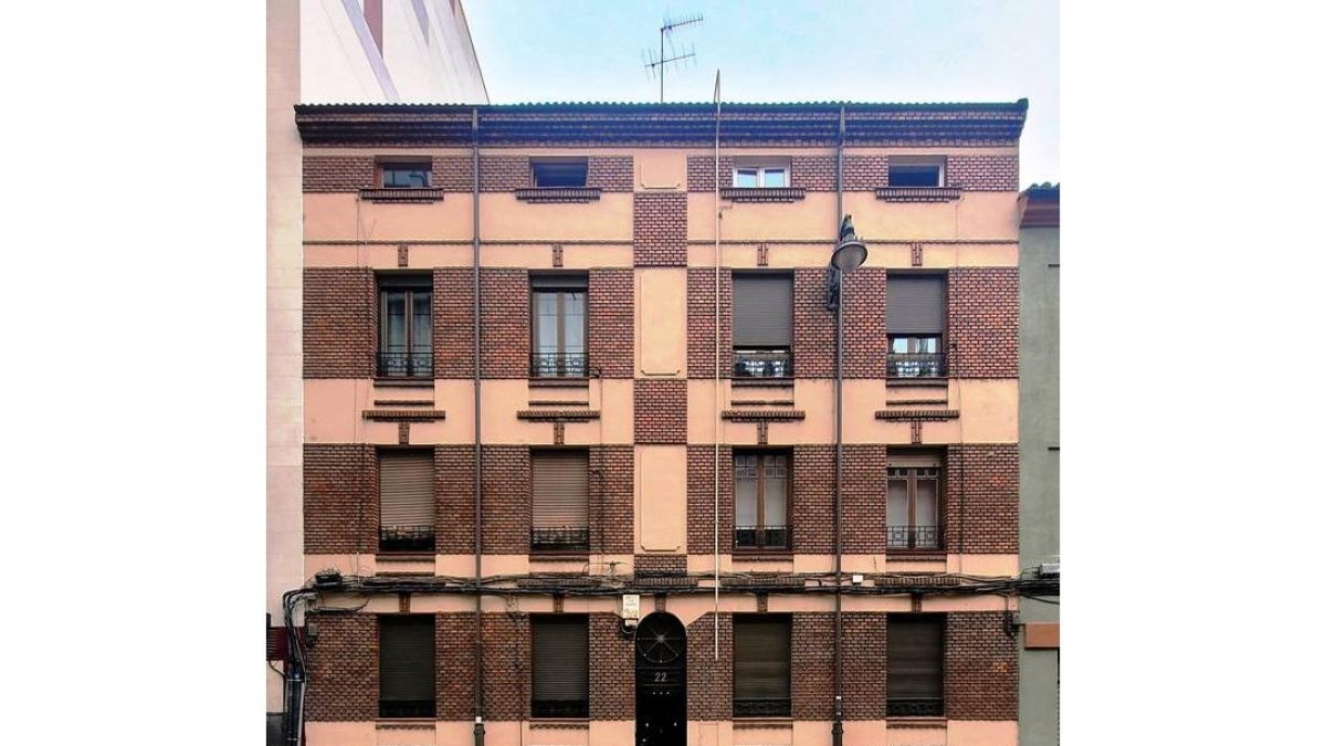 C/ Bernardo del Carpio, número 22. OVIDIO PRIETO