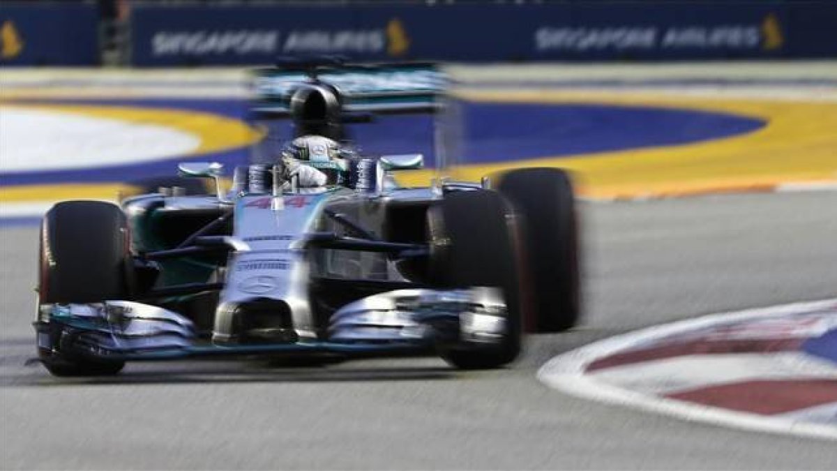 Hamilton, en los entrenamientos de Singapur.