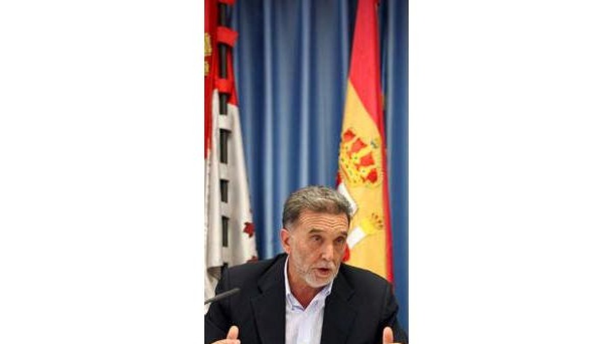 Miguel Alejo, en la comparecencia ante los medios.