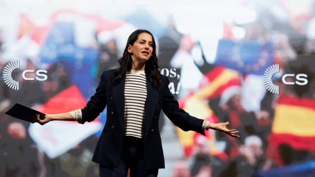 Inés Arrimadas, durante el acto de Ciudadanos que cerró la última campaña. SERGIO PÉREZ
