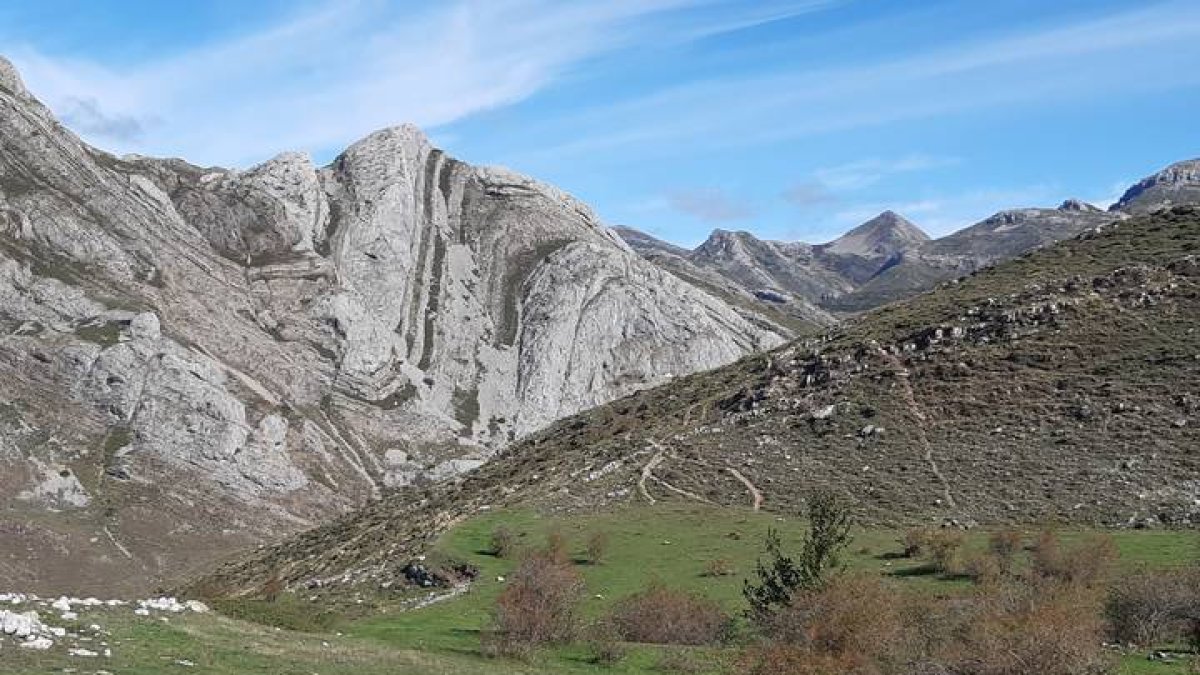 ¿Sabes de dónde proviene la expresión estar en babia? Archivo