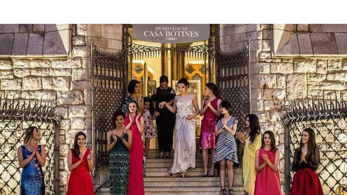 El impresionante palacio de Gaudí será el escenario. Galonce Imagen, Almorfoto y ACLAMV photographers