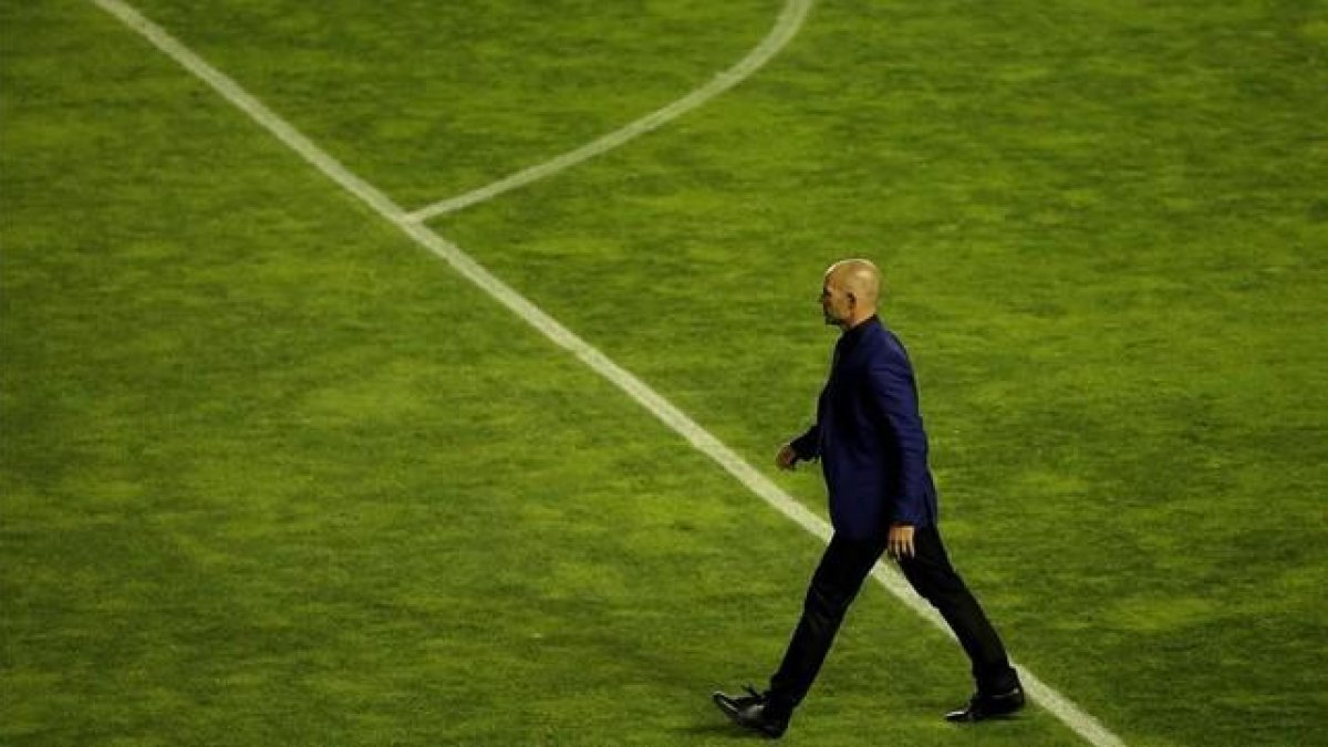 Paco Jémez, durante un encuentro en Vallecas