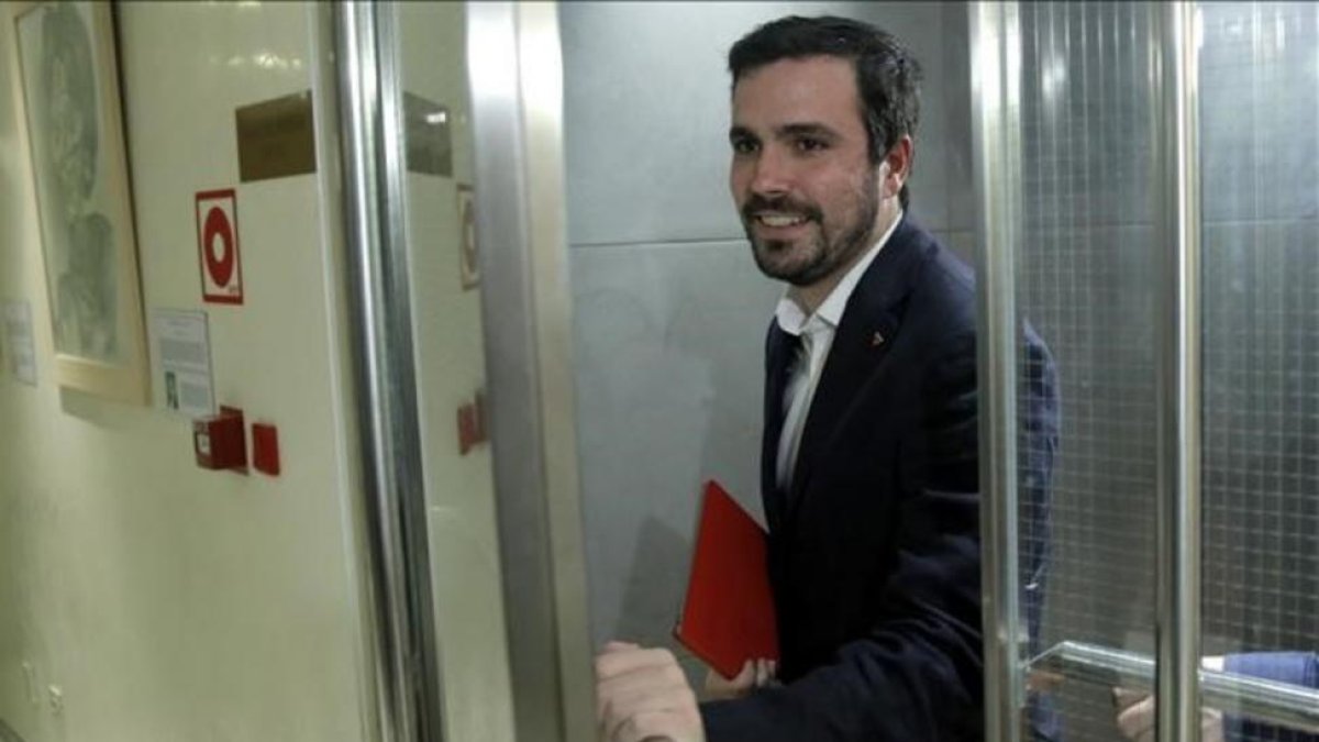 Alberto Garzón (IU), en la sala de prensa del Congreso.