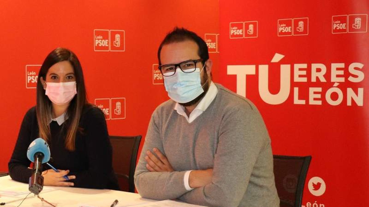 Nuria Rubio y Ángel Hernández. DL