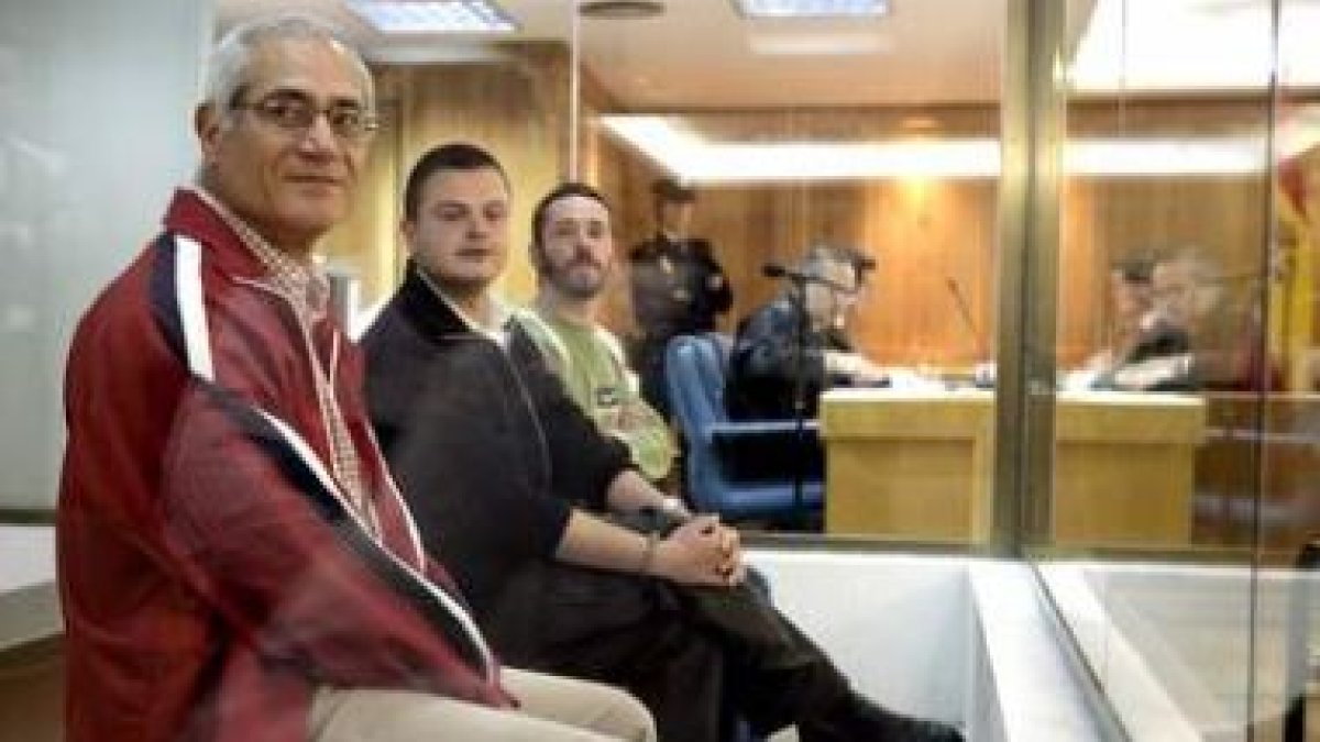 Los tres grapos son juzgado por el asesinato de Ana Isabel Herrero