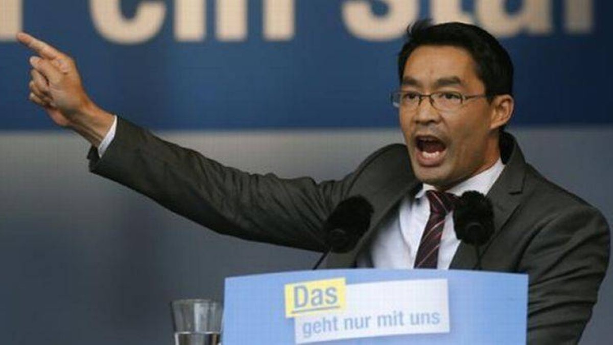 El presidente del Partido Liberal (FDP) alemán, Philipp Rösler, vicecanciller y ministro de Economía con el Gobierno de Merkel.