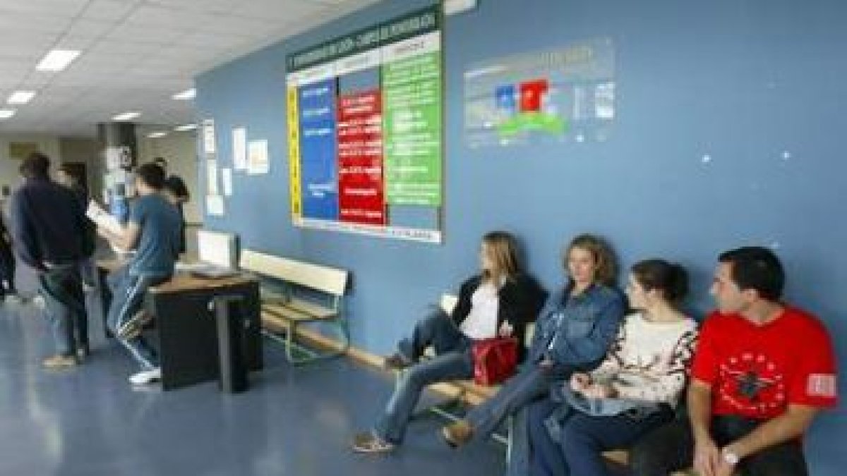 Los alumnos deberán superar ahora 60 créditos cada curso.
