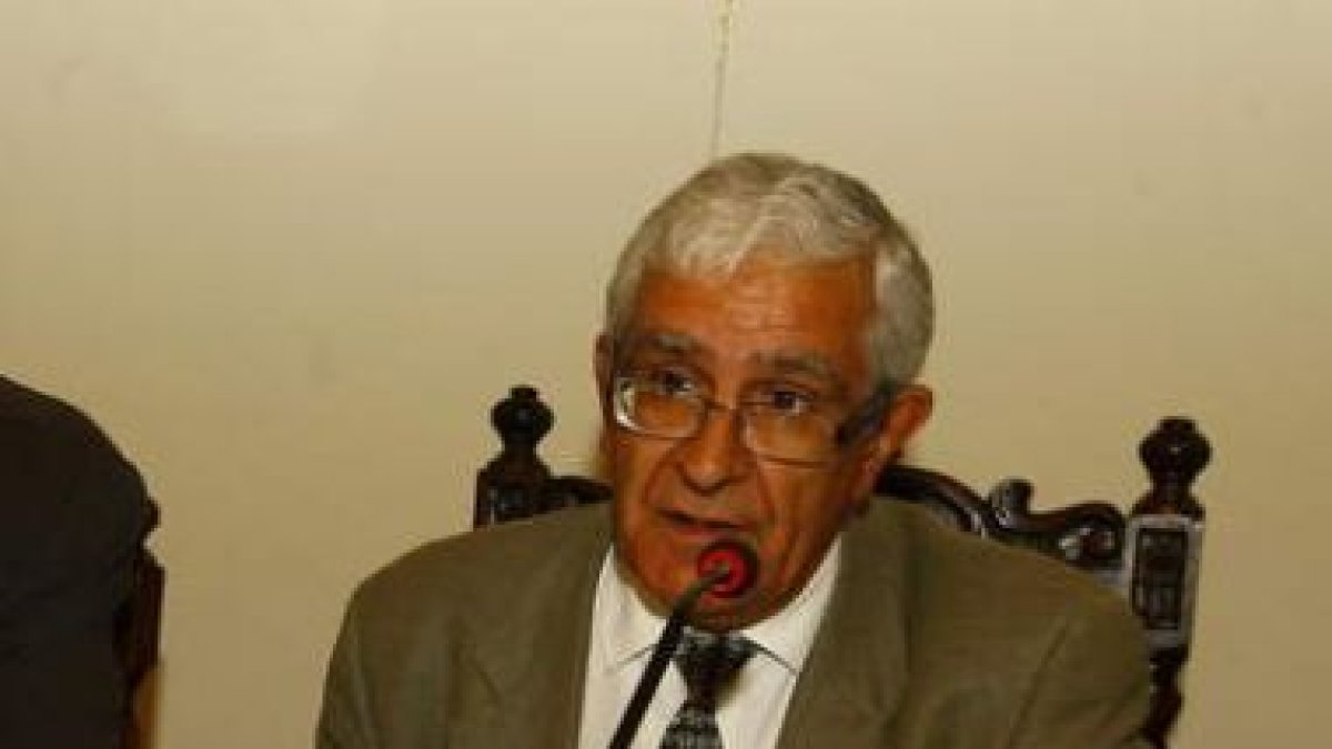 El director del diccionario de Latín Medieval, Maurilio Pérez.