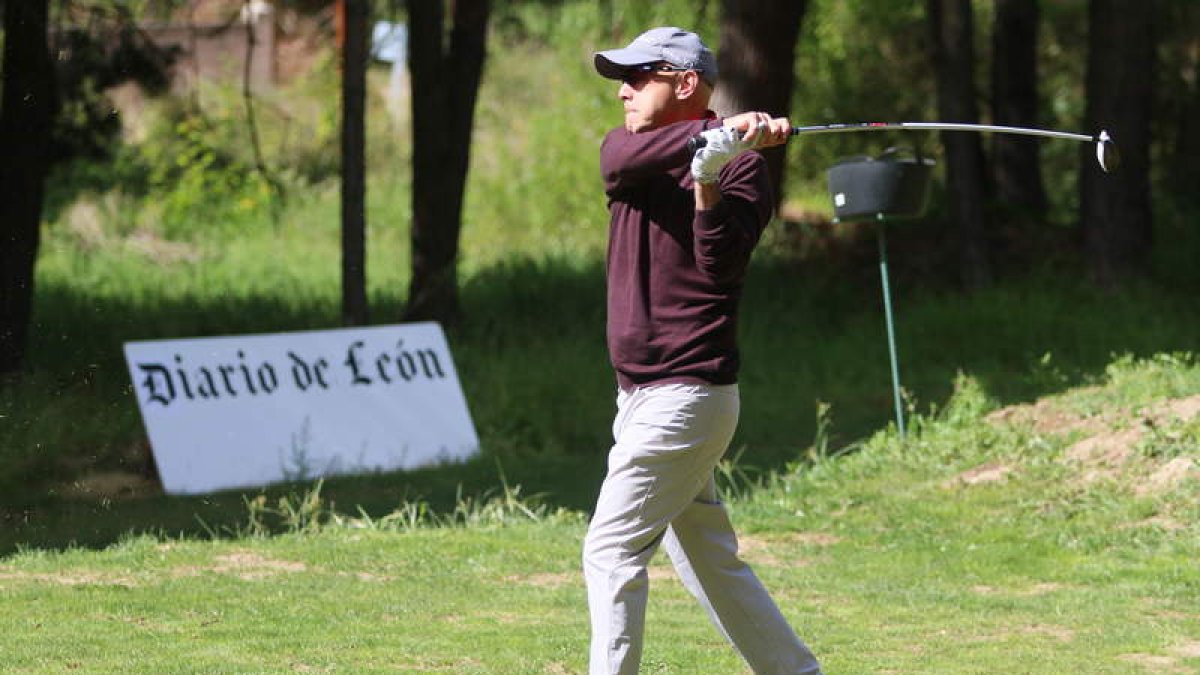 El Club de Golf Bierzo organiza la competición. L. DE LA MATA