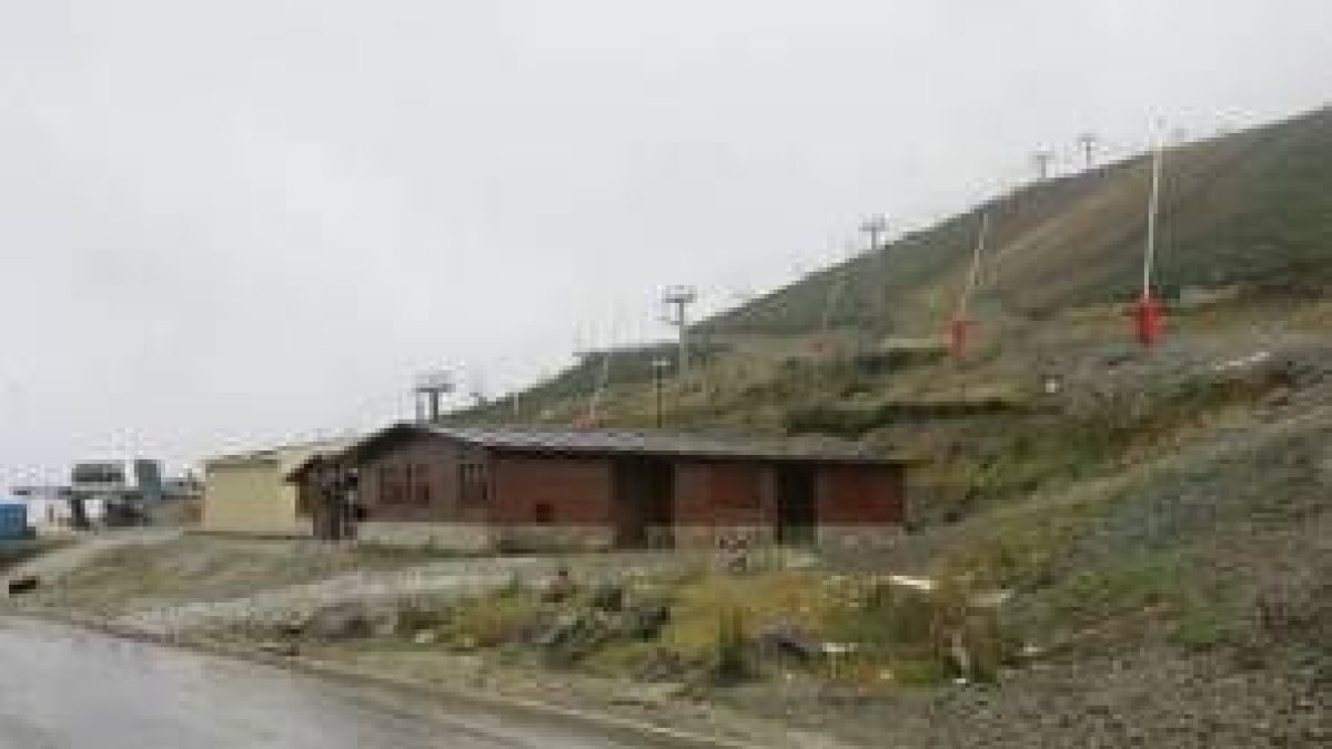 Aspecto que presenta la estación de esquí de Leitariegos esta semana