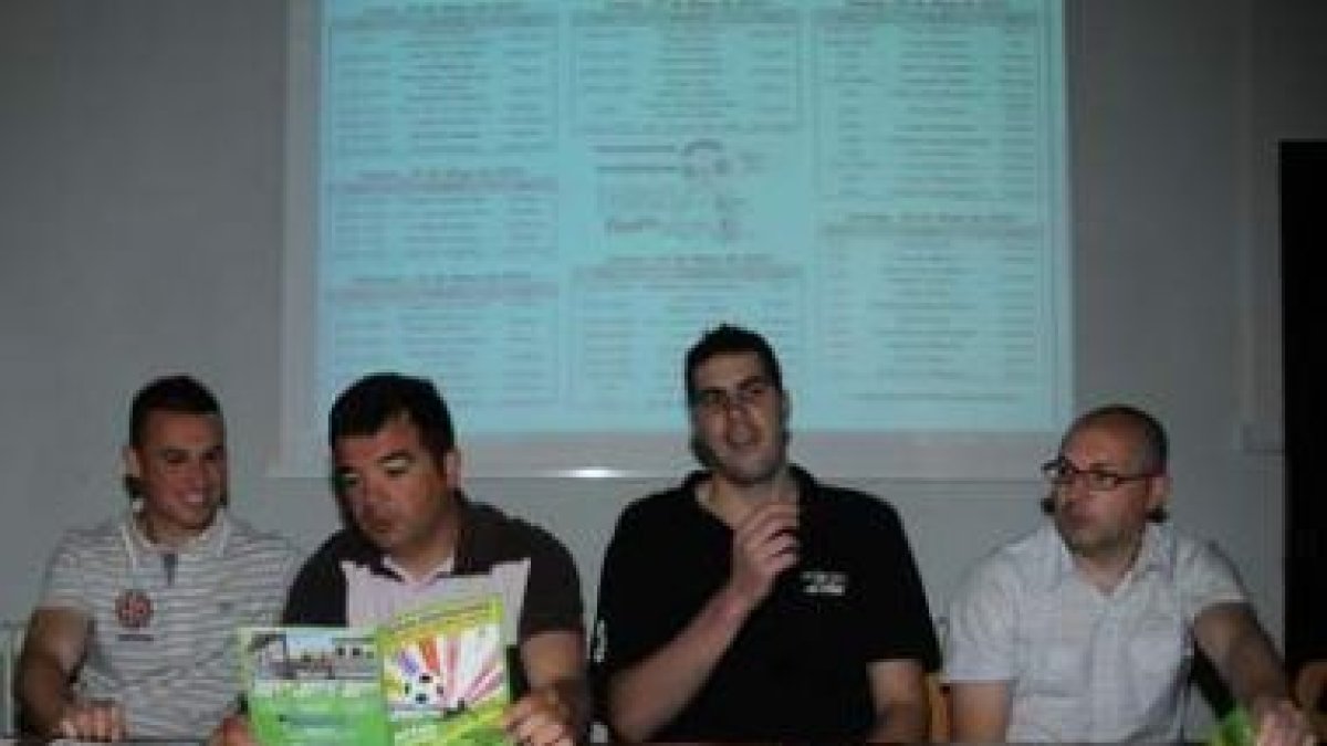 Calzado, De Grado, Fontet y Ugidos, en la presentación.