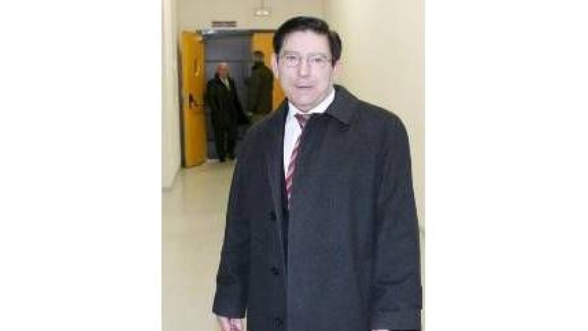 Domingo Cueto asume la dirección del club como presidente