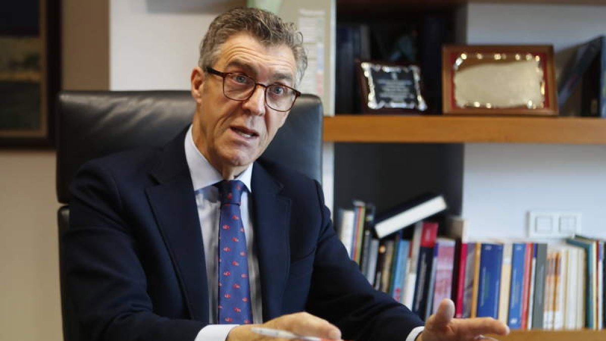 Cepedano, presidente de la Fele y de la Plataforma Noroeste. RAMIRO