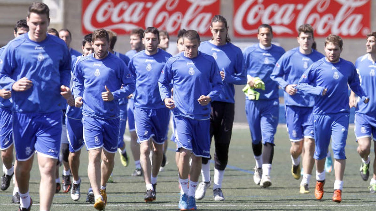 La plantilla de la Cultural está concienciada para conseguir el pase a la segunda eliminatoria del play off de ascenso.