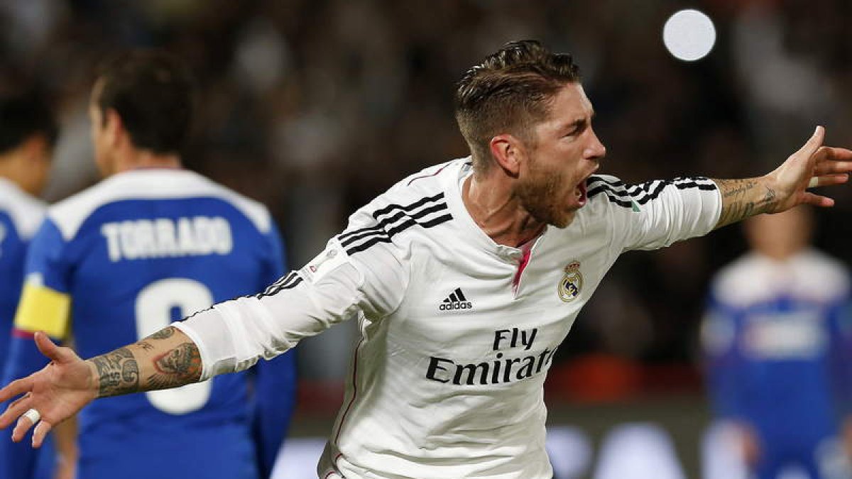 Sergio Ramos celebra su gol al Cruz Azul que suponía el 1-0.