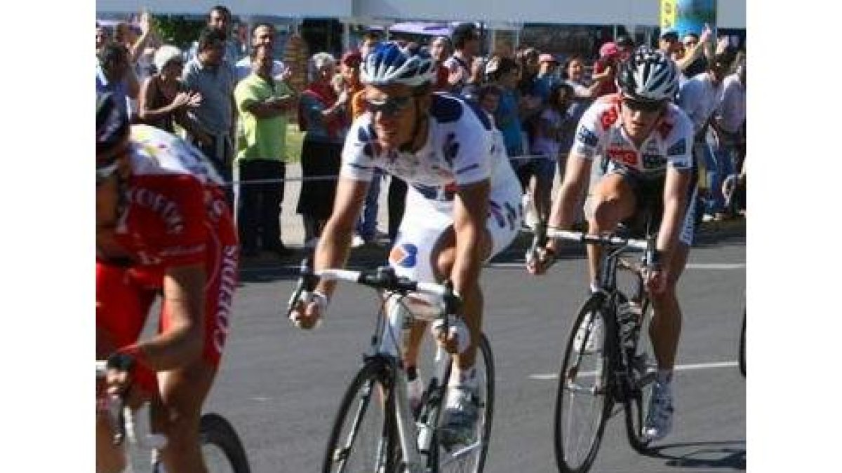 La Vuelta es la prueba de mayor calado que ha visitado Ponferrada
