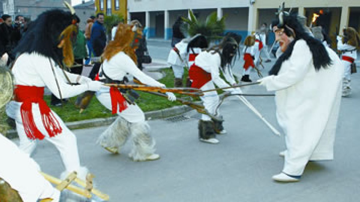 La contienda de anoche fue férrea y los jurrus pusieron mucha resistencia aunque al final fueron ven