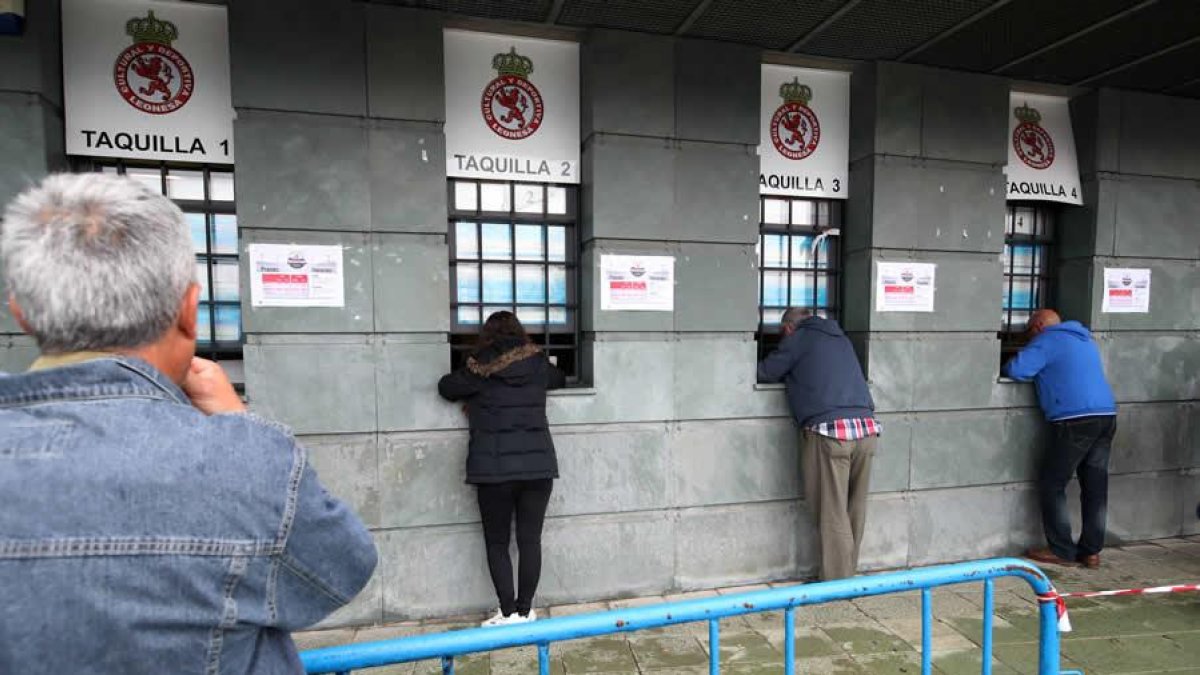 El día del club obligará a los socios de la Cultural a pasar por caja.
