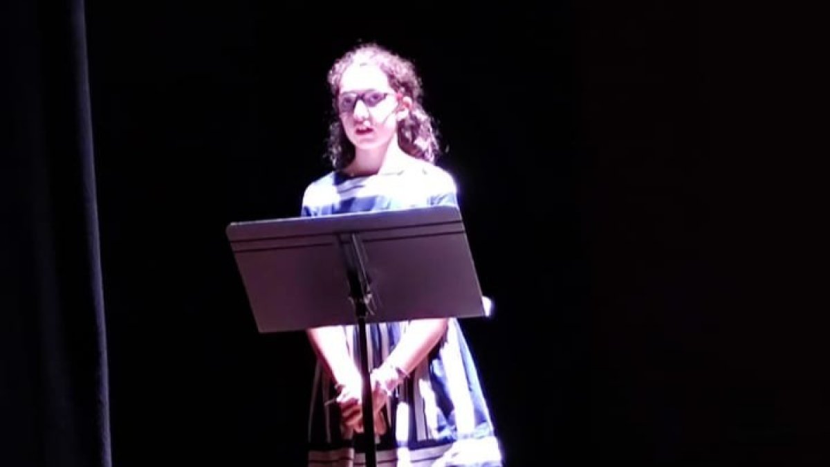 Daniela García Cañón, la gran revelación de la obra de teatro del Encuentro Nacional de Cofradías, estará presente también en el triduo del Santo Cristo del Perdón. DL