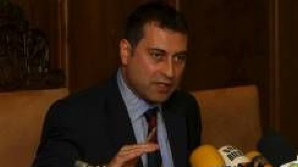 Reiner Cortés, en foto de archivo, defendió la renegociación de la deuda