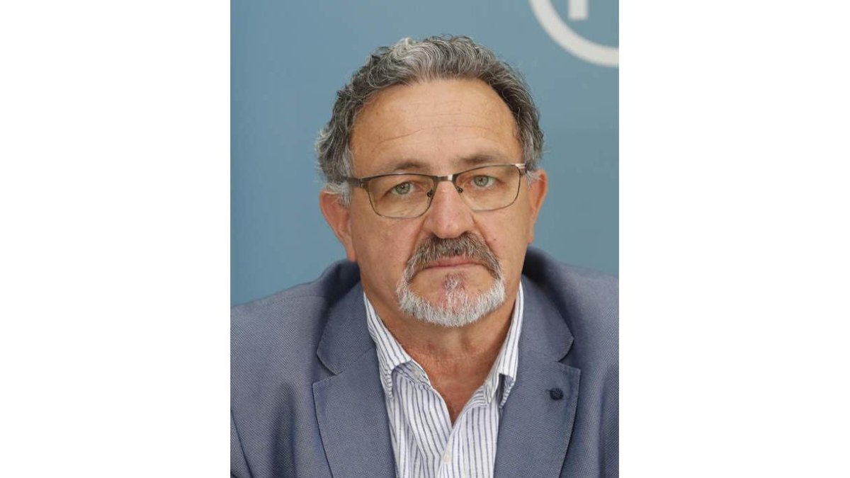 Carlos Fernández. DL
