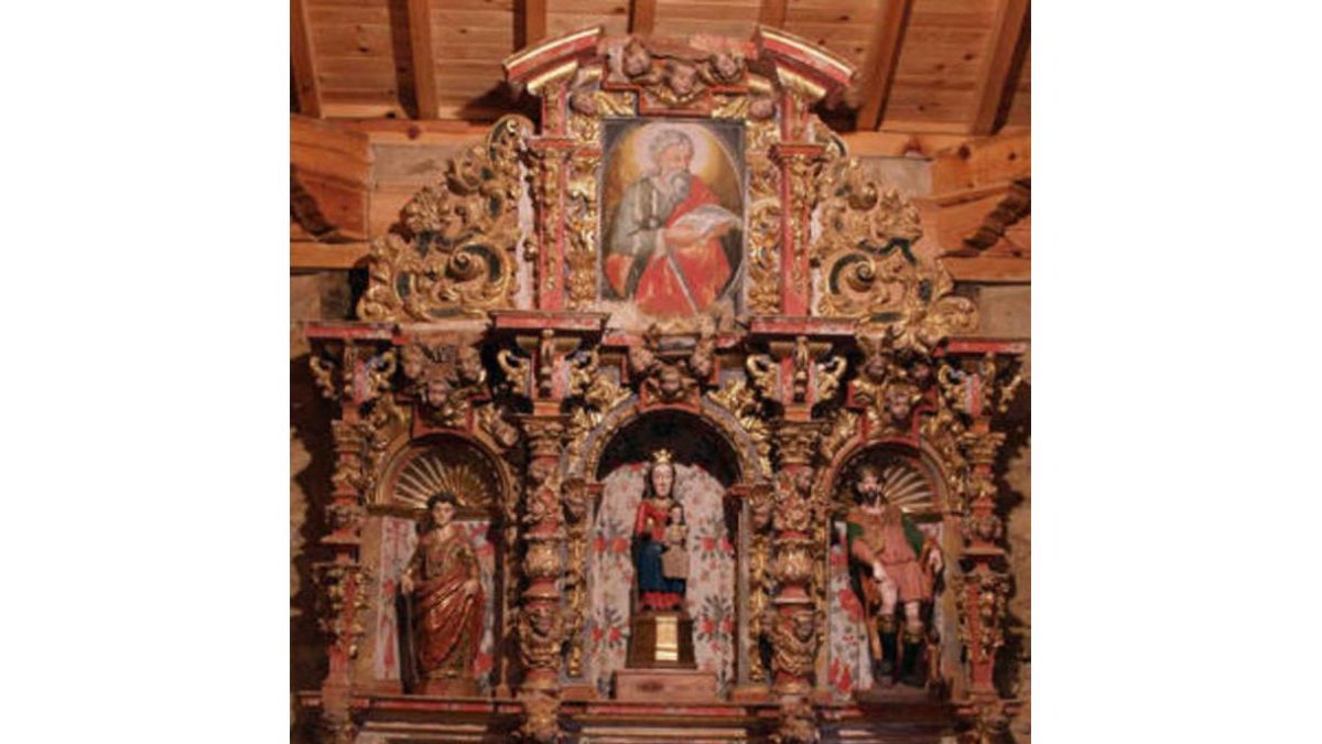Puerta románica de Barrio de Nuestra Señora y retablo de Barrillos.
