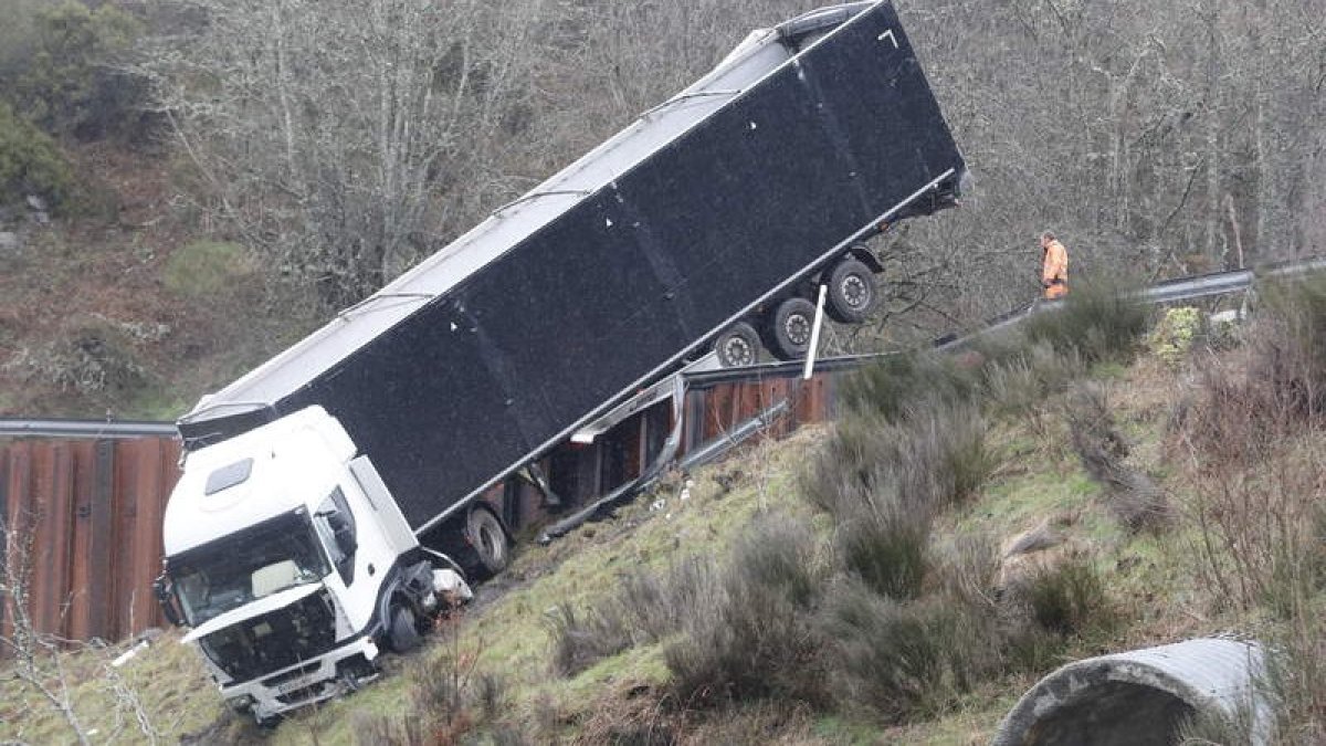 Fotografía de archivo de un accidente similar ocurrido recientemente en Piedrafita. L. DE LA MATA