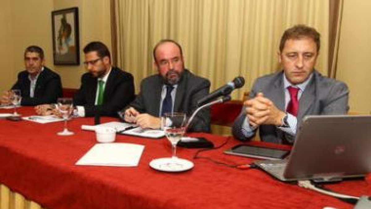 Jesús Sánchez, Pablo Pérez San José, Antonio Pérez Sanz y Tomás Castro, en el Encuentro de Ceapa.