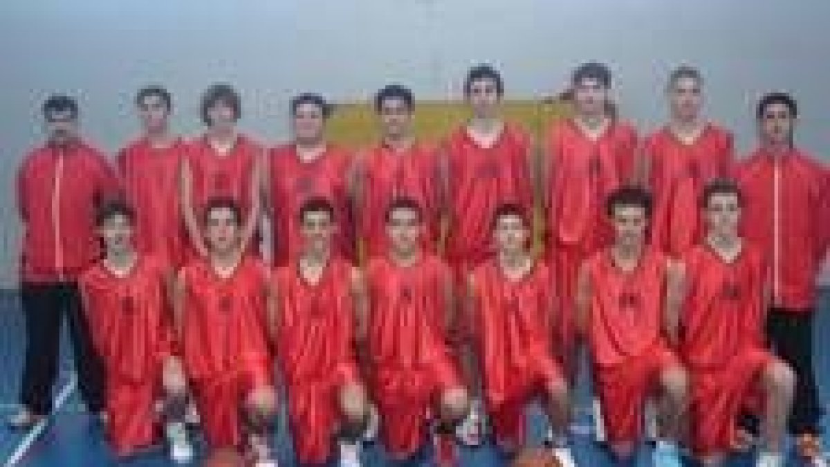 El Eras de Renueva comparte el liderato de la 1.ª División Provincial Júnior con el Colegio Leonés