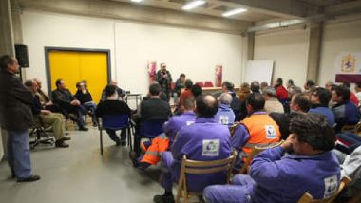 Un momento de la reunión celebrada en la jornada de ayer