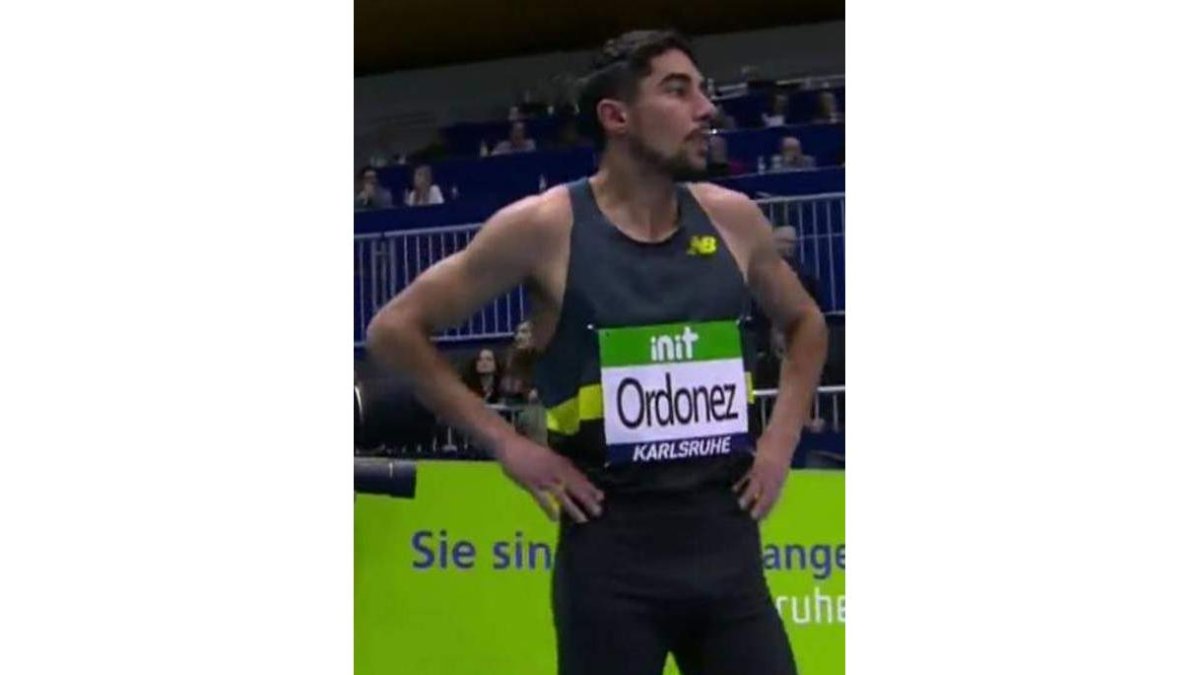 Saúl Ordóñez, baza en los 800 metros. DL