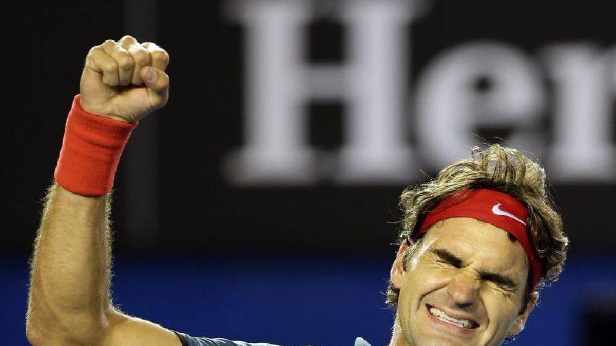 El tenista suizo Roger Federer celebra su victoria ante el británico Andy Murray.