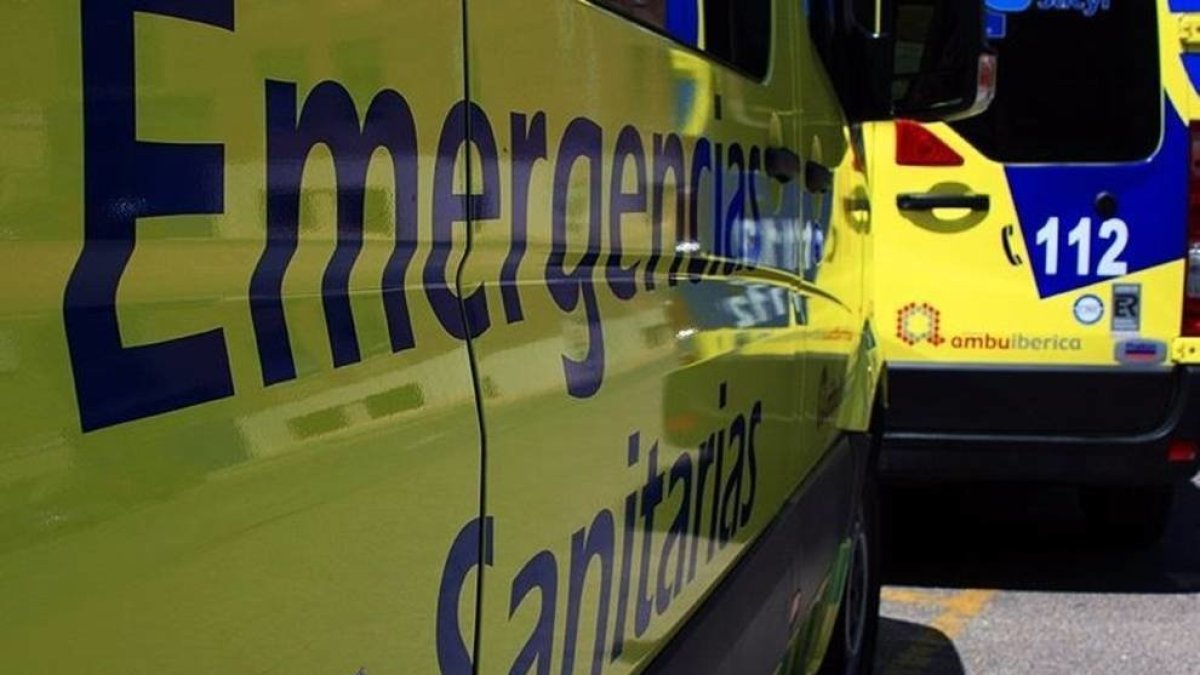 Ambulancia-Emergencias-112_detail