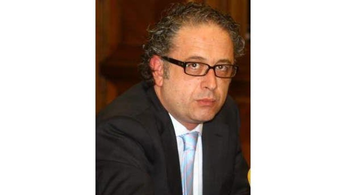 Javier Chamorro.