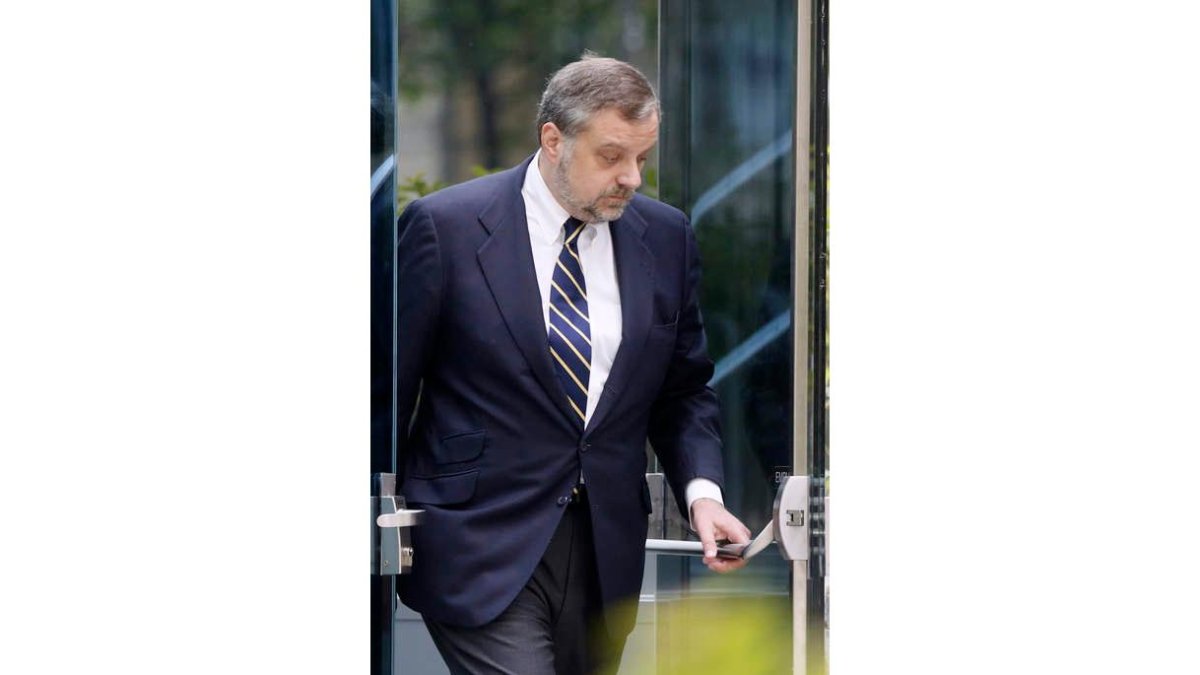 De Arístegui sale de la Audiencia Nacional. FERNANDO ALVARADO