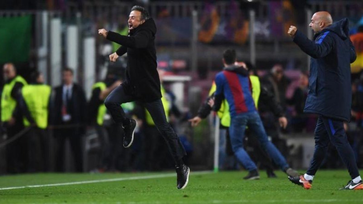 Luis Enrique celebra el gol de Sergi Roberto.