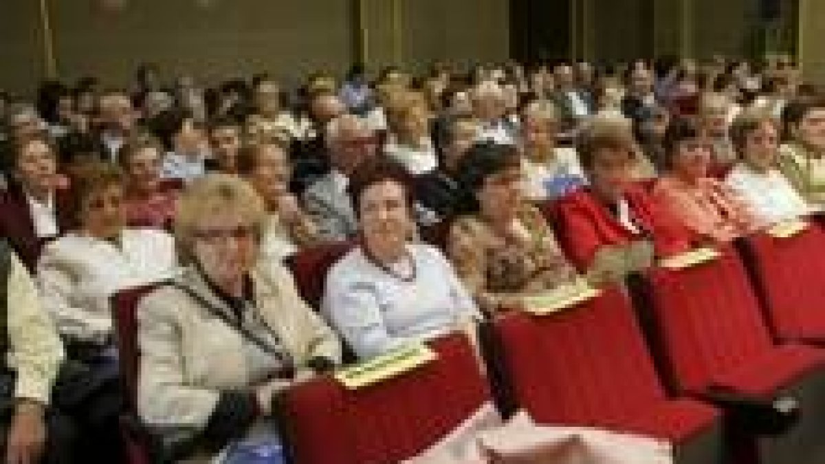 El curso sobre envejecimiento ha suscitado mucho interés por el colectivo de mayores de 65 años