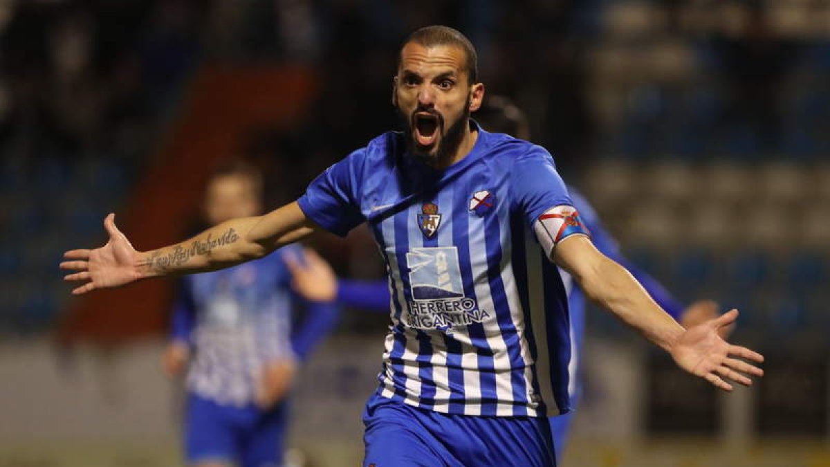 Yuri es uno de los pocos jugadores que tienen contrato de cara a la próxima temporada. L. DE LA MATA