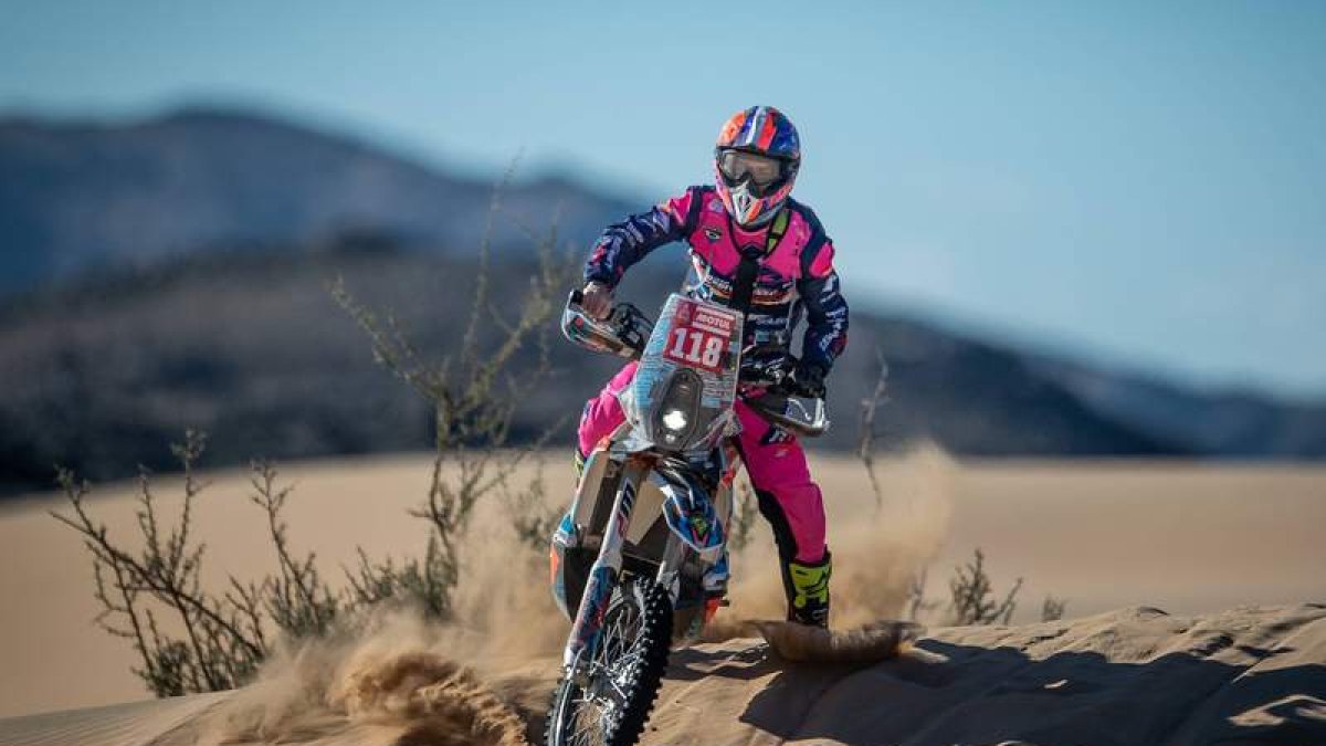 Alexandre Bispo inicia hoy su segunda aventura en el Dakar con el reto de poder acabarlo. CASTELLS
